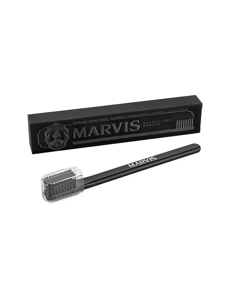 Marvis četkica za zube Black komad