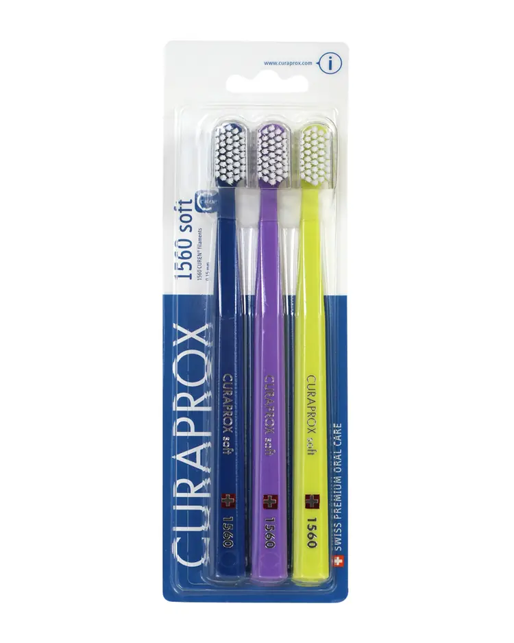 Curaprox četkica za zube 
CS 1560 Soft, 3 zubne četkice